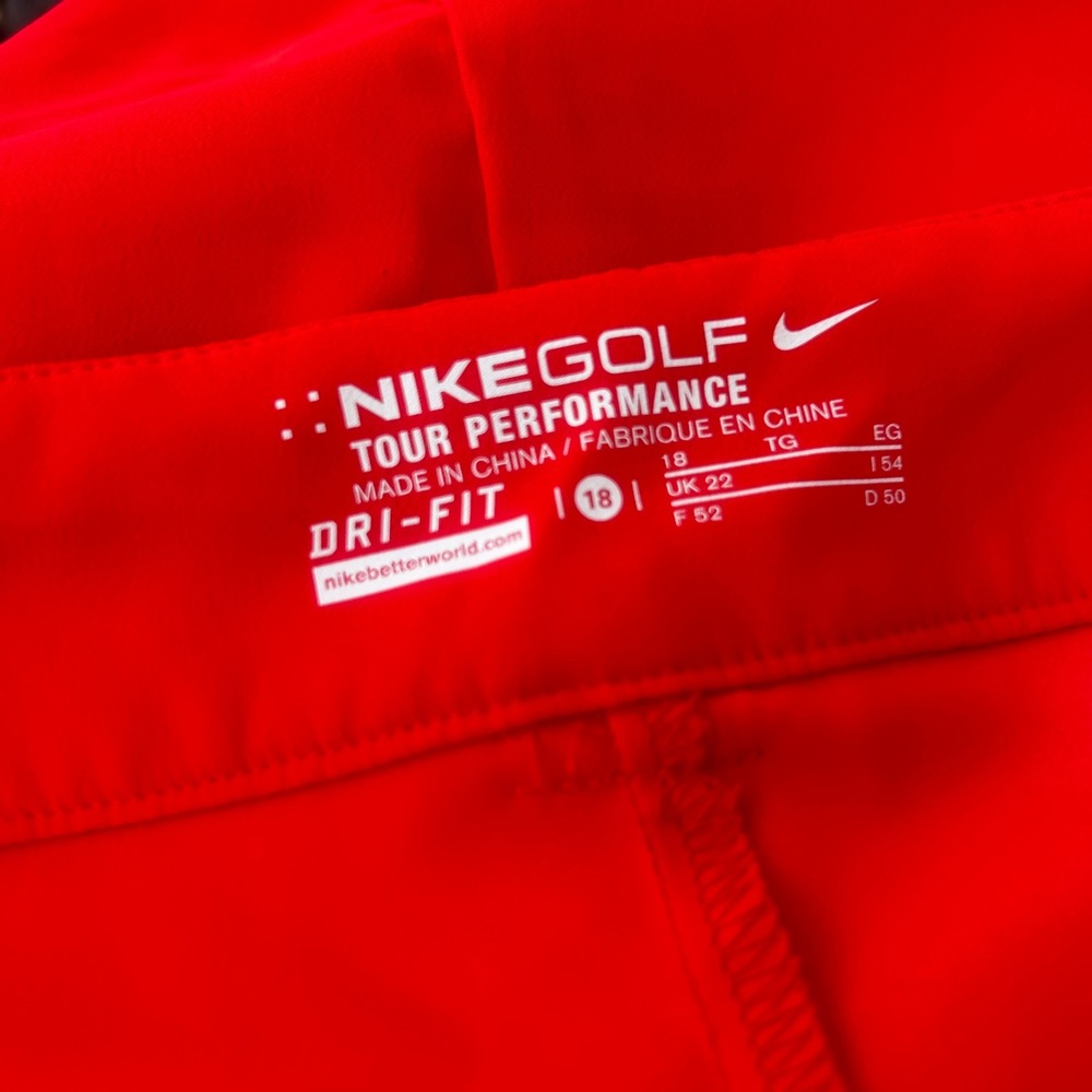 Nike Women's Red Golf Skort - Performance Tennis & Golf Short - Picture 8 of 9